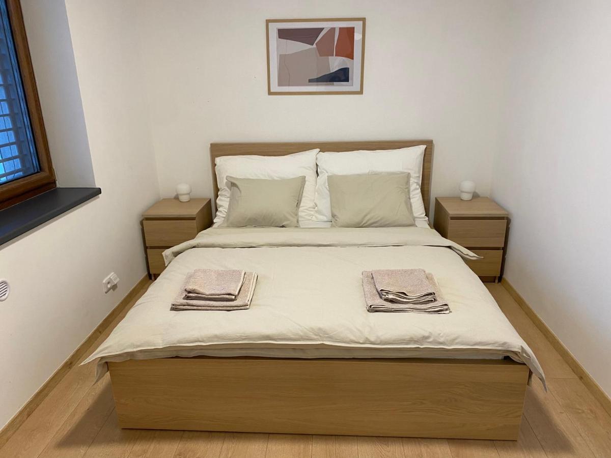 The Dante Villa Apartments Прага Экстерьер фото