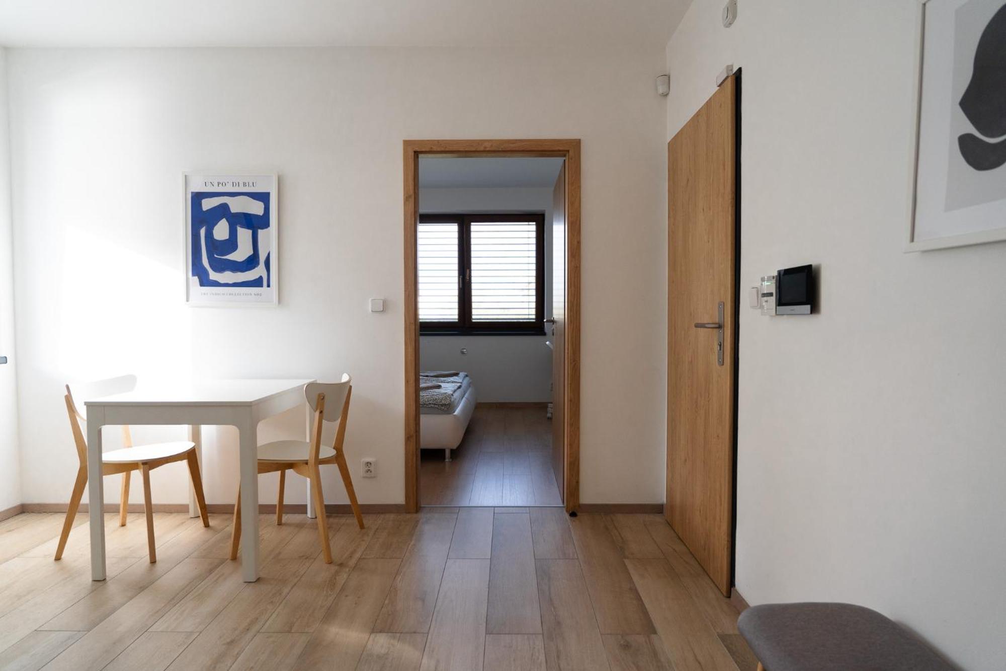 The Dante Villa Apartments Прага Экстерьер фото