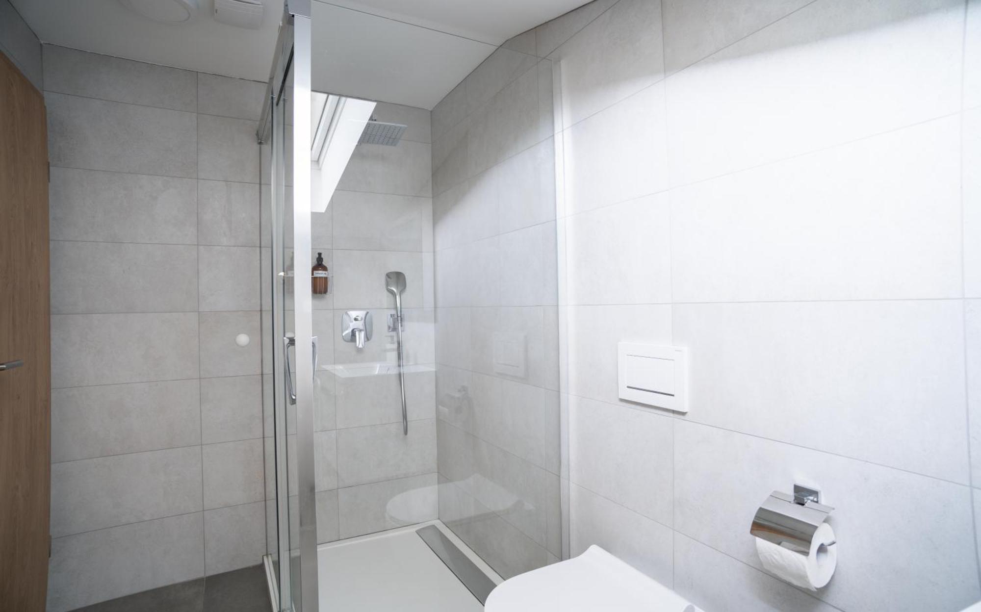 The Dante Villa Apartments Прага Экстерьер фото